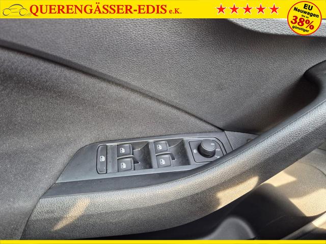 Skoda Kamiq 1.0 TSI 115PS DSG Selection AHK R&uuml;ckf.Kamera PDC v+h Sitzheizung Klimaautomatik Skoda-Radio Apple CarPlay + Android Auto Tempomat Garantieverl&auml;ngerung 16"LM 