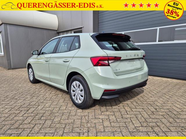 Skoda Fabia 1.0 TSI 95PS Selection 5-t&uuml;rig R&uuml;ckf.Kamera Parksensoren Sitzheizung Multifunktionslenkrad Klima Skoda-Radio Bluetooth Touchscreen Tempomat Nebelsch. Apple CarPlay + Android Auto 