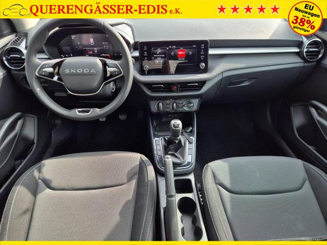 Skoda Fabia 1.0 TSI 95PS Selection 5-t&uuml;rig R&uuml;ckf.Kamera Parksensoren Sitzheizung Multifunktionslenkrad Klima Skoda-Radio Bluetooth Touchscreen Tempomat Nebelsch. Apple CarPlay + Android Auto 