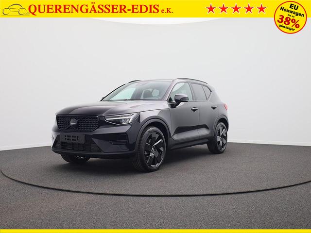 Volvo XC40 2.0 Black Edition Plus B4 Mild-Hybrid 197PS Automatik elektr. PanoDach R&uuml;ckf.Kamera PDC v+h ACC el.Heckklappe Harman/Kardon-Sound Klimaautomatik Sitzheizung Lenkradheizung Apple CarPlay Android Auto 20-LM 