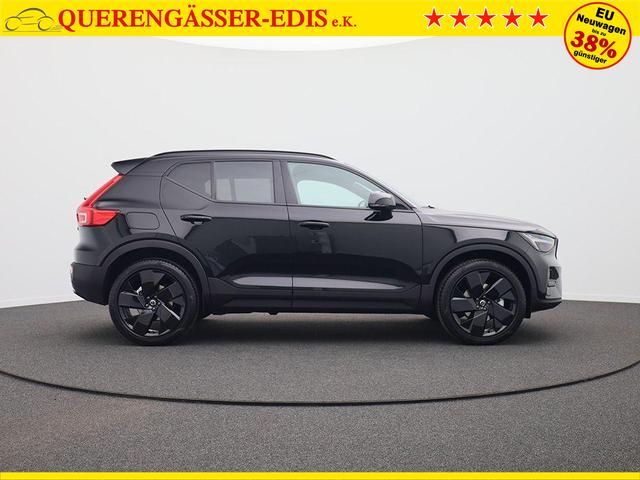 Volvo XC40 2.0 Black Edition Plus B4 Mild-Hybrid 197PS Automatik elektr. PanoDach R&uuml;ckf.Kamera PDC v+h ACC el.Heckklappe Harma/Kadon-Sound Klimaautomatik Sitzheizung Lenkradheizung Apple CarPlay Android Auto 20-LM 