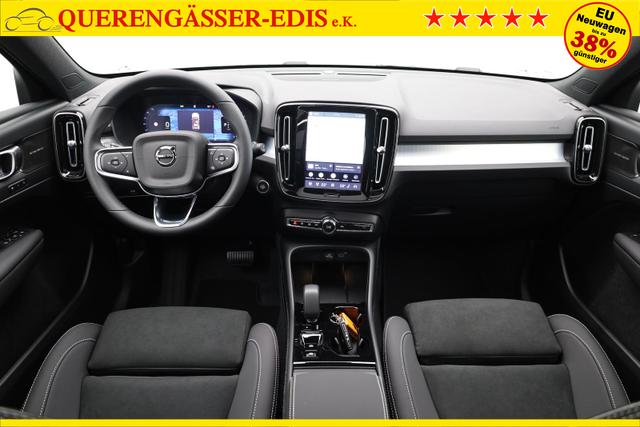 Volvo XC40 2.0 Black Edition Plus B4 Mild-Hybrid 197PS Automatik elektr. PanoDach R&uuml;ckf.Kamera PDC v+h ACC el.Heckklappe Harma/Kadon-Sound Klimaautomatik Sitzheizung Lenkradheizung Apple CarPlay Android Auto 20-LM 