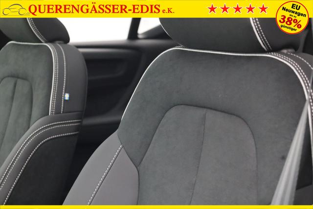 Volvo XC40 2.0 Black Edition Plus B4 Mild-Hybrid 197PS Automatik elektr. PanoDach R&uuml;ckf.Kamera PDC v+h ACC el.Heckklappe Harma/Kadon-Sound Klimaautomatik Sitzheizung Lenkradheizung Apple CarPlay Android Auto 20-LM 