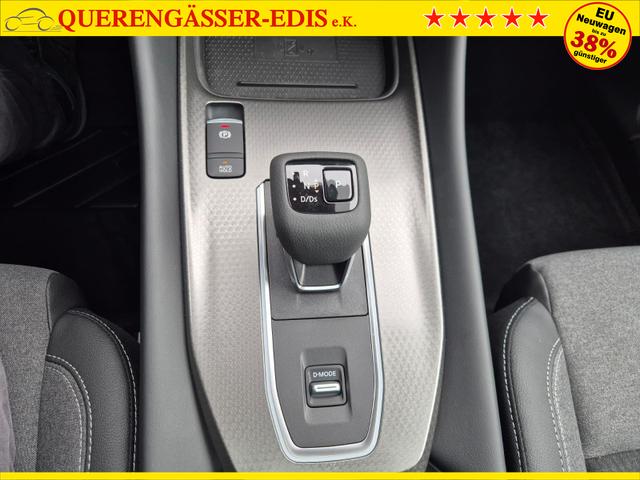 Nissan Qashqai 1.3 DIG-T MHEV 158 PS X-Tronic N-Connecta Teil-Leder PanoGlasdach Klimaautomatik Sitzheizung Lenkradheizung Navi ACC PDC v+h 360&deg;Kamera DAB Bluetooth Touchscreen Apple CarPlay Android Auto 18"LM 