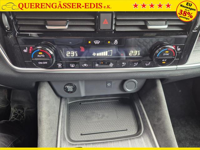 Nissan Qashqai 1.3 DIG-T MHEV 158 PS X-Tronic Tekna Premium Paket 20"LM Teil-Leder PanoGlasdach Klimaautomatik Sitzheizung Lenkradheizung Navi Head-Up Display elektr. Heckklappe ACC PDC v+h 360&deg;Kamera DAB Bluetooth Touchscreen Apple CarPlay Android Auto 