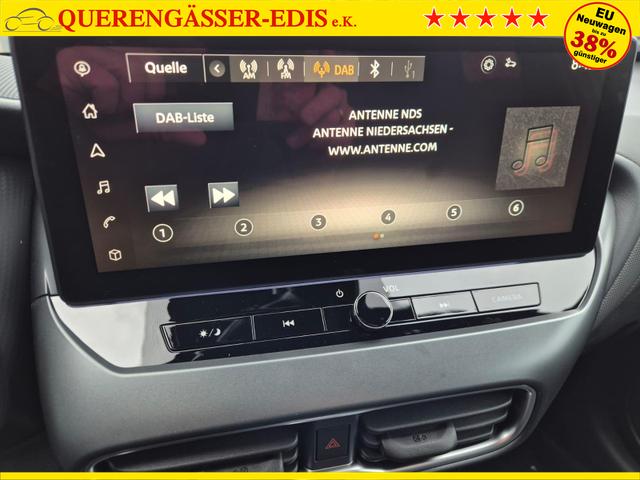 Nissan Juke 1.0 DIG-T 114PS N-Design Automatik Teil-Leder Klimaautomatik Sitzheizung Lenkradheizung PDC v+h R&uuml;ckf.Kamera Navi 19"LM Bluetooth Touchscreen Apple CarPlay Android Auto 