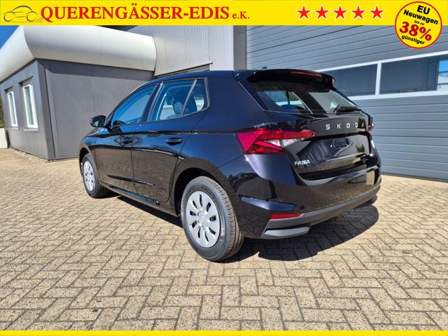 Skoda Fabia 1.0 TSI 95PS Selection 5-t&uuml;rig R&uuml;ckf.Kamera Parksensoren Sitzheizung Multifunktionslenkrad Klima Skoda-Radio Bluetooth Touchscreen Tempomat Nebelsch. Apple CarPlay + Android Auto 