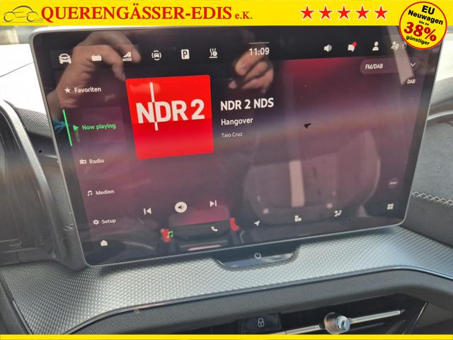 Skoda Kodiaq Sportline 1.5 TSI 204PS PHEV DSG schwenkb. AHK elektr. PanoDach HUD Alcantara PDC v+h 360&deg;Kamera CANTON Sound Klimaautomatik Sitzheizung Lenkradheizung Navi Apple CarPlay Android Auto 2xKeyless 19"LM vollelektr. Reichweite 116KM 