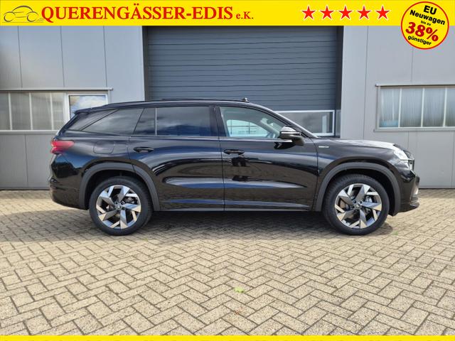Skoda Kodiaq Sportline 1.5 TSI 204PS PHEV DSG schwenkb. AHK elektr. PanoDach HUD Alcantara PDC v+h 360&deg;Kamera CANTON Sound Klimaautomatik Sitzheizung Lenkradheizung Navi Apple CarPlay Android Auto 2xKeyless 19"LM vollelektr. Reichweite 116KM 
