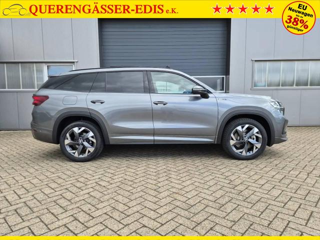 Skoda Kodiaq Sportline 1.5 TSI 204PS PHEV DSG schwenkb. AHK elektr. PanoDach HUD Alcantara PDC v+h 360&deg;Kamera CANTON Sound Klimaautomatik Sitzheizung Lenkradheizung Navi Apple CarPlay Android Auto 2xKeyless 19"LM vollelektr. Reichweite 116KM 
