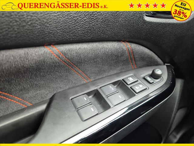 Suzuki Vitara Comfort+ 110PS Automatik MHEV 4x4 ALLGRIP 1.4 Boosterjet Black Edition Panodach Teilleder Navi Klimaautomatik Sitzheizung ACC PDC v+h R&uuml;ckf.Kamera Suzuki-Radio Apple CarPlay Android Auto Touchscreen 2xKeyless 17-LM 