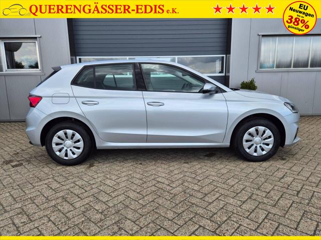 Skoda Fabia 1.0 TSI 115PS DSG Selection 5-t&uuml;rig R&uuml;ckf.Kamera Parksensoren Sitzheizung Multifunktionslenkrad Klima Skoda-Radio Bluetooth Touchscreen Tempomat Nebelsch. Apple CarPlay + Android Auto 