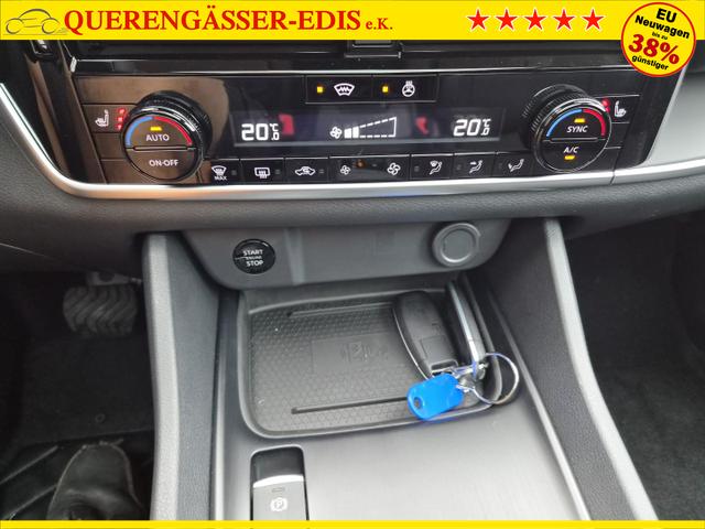 Nissan Qashqai 1.3 DIG-T MHEV 158 PS X-Tronic N-Connecta Teil-Leder PanoGlasdach Klimaautomatik Sitzheizung Lenkradheizung Navi ACC PDC v+h 360&deg;Kamera DAB Bluetooth Touchscreen Apple CarPlay Android Auto 18"LM 