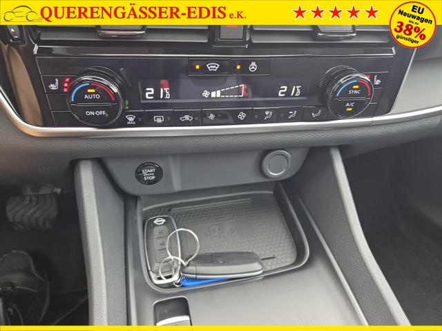 Nissan Qashqai 1.3 DIG-T MHEV 158 PS X-Tronic N-Connecta Teil-Leder PanoGlasdach Klimaautomatik Sitzheizung Lenkradheizung Navi ACC PDC v+h 360&deg;Kamera DAB Bluetooth Touchscreen Apple CarPlay Android Auto 18"LM 