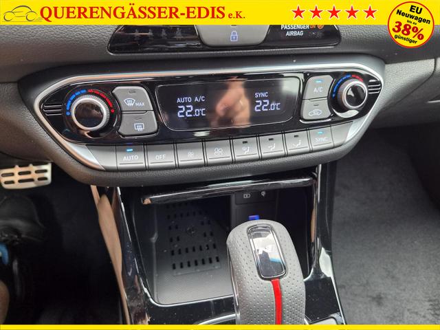 Hyundai i30 Kombi 1.6 T-GDI 150PS Automatik N-Line Sitzheizung Lenkradheizung Klimaautomatik Navi 10,3"-Touchscreen Bluelink Apple CarPlay + Android Auto PDC v+h R&uuml;ckf.Kamera 18-LM 