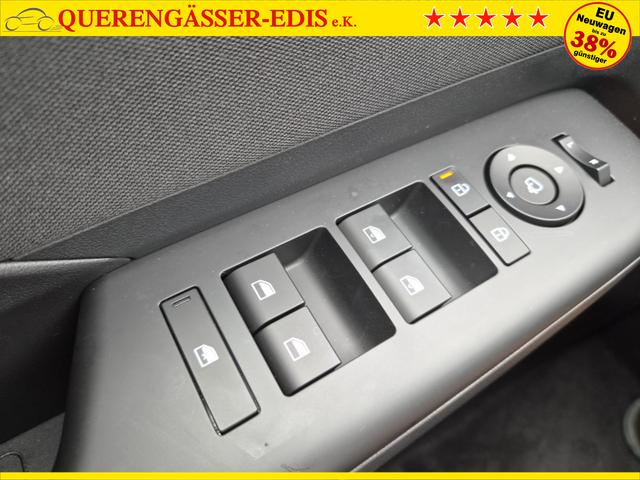 Hyundai KONA Trend 1.6 T-GDI 150PS Automatik Voll-LED-Scheinw. Sitzheizung Lenkradheizung ACC Klimaautomatik Navi Touchscreen DAB+ Apple CarPlay + Android Auto PDC v+h R&uuml;ckf.Kamera 2xKeyless 17-LM 