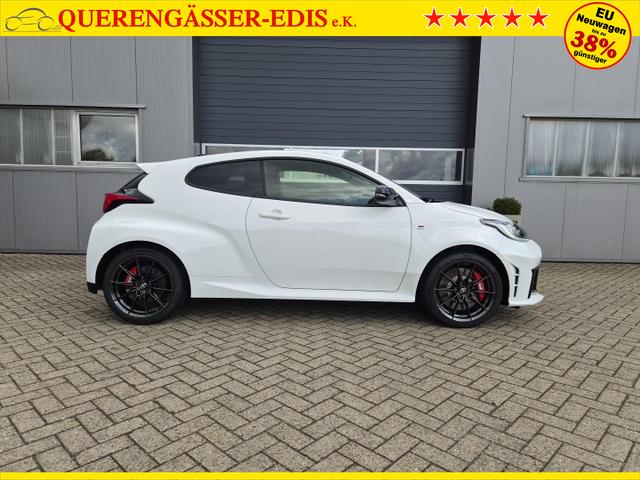 Toyota GR Yaris 1.6 Turbo 280PS Automatik 4x4 High Performance BBS Felgen Klimaautomatik Lenkradheizung Sitzheizung JBL Premiumsound Navi Bluetooth DAB Apple CarPlay Android Auto2x Keyless R&uuml;ckf.Kamera PDC v+h ACC 18-LM 