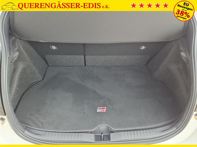 Toyota GR Yaris 1.6 Turbo 280PS Automatik 4x4 High Performance BBS Felgen Klimaautomatik Lenkradheizung Sitzheizung JBL Premiumsound Navi Bluetooth DAB Apple CarPlay Android Auto2x Keyless R&uuml;ckf.Kamera PDC v+h ACC 18-LM 