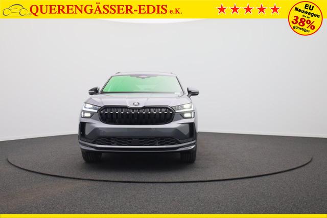 Skoda Kodiaq Sportline 1.5 TSI 204PS PHEV DSG Sitzheizung v+h Frontscheibe beheizb. 20"LM schwenkb. AHK elektr. PanoDach Alcantara PDC R&uuml;ckf.Kamera Klimaautomatik Lenkradheizung Navi Apple CarPlay Android Auto 2xKeyless vollelektr. Reichweite 116KM 