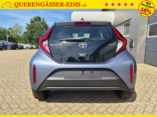 Toyota Aygo X Pure 1.5 Hybrid 116PS Automatik Sitzheizung Klimaautomatik R&uuml;ckf.Kamera AbstandsTempomat Nebelscheinw. Multifunktionslenkrad Bluetooth Touchscreen Apple CarPlay + Android Auto 2xKeyless 