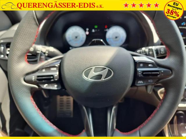 Hyundai i30 Kombi 1.6 T-GDI 150PS Automatik N-Line Sitzheizung Lenkradheizung Klimaautomatik Navi 10,3"-Touchscreen Bluelink Apple CarPlay + Android Auto PDC v+h R&uuml;ckf.Kamera 18-LM 