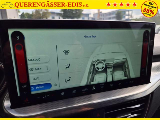 Ford Kuga Titanium 243PS PHEV Automatik elektr. PanoDach Sitzheizung v+h Lenkradheizung Frontscheibe beheizb. Klimaautomatik Navi SYNC4 Apple CarPlay Android Auto Touchscreen PDC 4xKamera 2xKeyless 17"LM vollelektr. Reichweite 66KM 