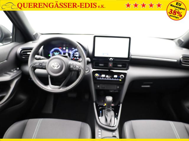 Toyota Yaris Cross 1.5-l 130PS HEV Automatik Style Matrix-LED 4xKamera elektr. Heckklappe Sitzheizung Lenkradheizung Klimaautomatik Navi Bluetooth wireless Apple CarPlay + Android Auto ACC PDC v+h 18"LM 