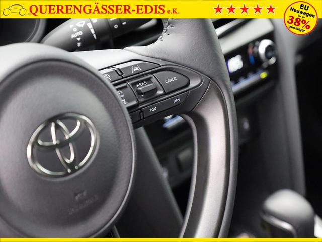 Toyota Yaris Cross 1.5-l 130PS HEV Automatik Style Matrix-LED 4xKamera elektr. Heckklappe Sitzheizung Lenkradheizung Klimaautomatik Navi Bluetooth wireless Apple CarPlay + Android Auto ACC PDC v+h 18"LM 