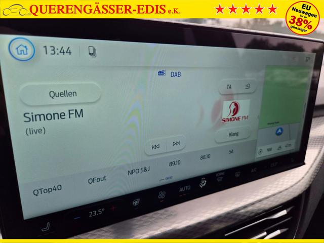Ford Kuga Titanium 243PS PHEV Automatik schwenkb. AHK elektr. PanoDach Sitzheizung v+h Lenkradheizung Frontscheibe beheizb. Klimaautomatik Navi SYNC4 Apple CarPlay Android Auto Touchscreen PDC 4xKamera 2xKeyless 17"LM vollelektr. Reichweite 66KM 
