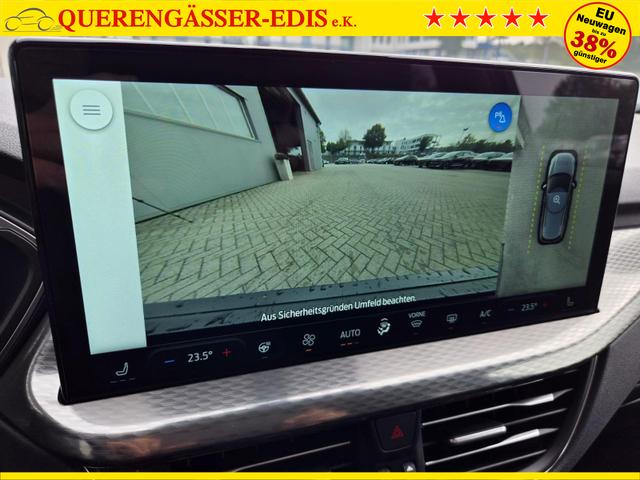 Ford Kuga Titanium 243PS PHEV Automatik schwenkb. AHK elektr. PanoDach Sitzheizung v+h Lenkradheizung Frontscheibe beheizb. Klimaautomatik Navi SYNC4 Apple CarPlay Android Auto Touchscreen PDC 4xKamera 2xKeyless 17"LM vollelektr. Reichweite 66KM 