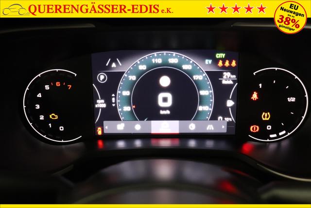 Tipo 5-Türer MY22 TIPO 5-Türer City Life Hybrid 1.5 GSE 96kW (130PS) DCT718 - Cinema Schwarz 645 - Stoff Schwarz "316 Rückfahrkamera mit dynamischen Führungslinien 3A4 Sicherheits-Plus-Paket 3A5 Convenience Plus-Paket 3B4 Style-Paket 452 Sitzheizung vorn 5CD Cinema Schwarz 7QC Uconnect™ NAV Navigationssystem und digitalem Audioempfang DAB+"