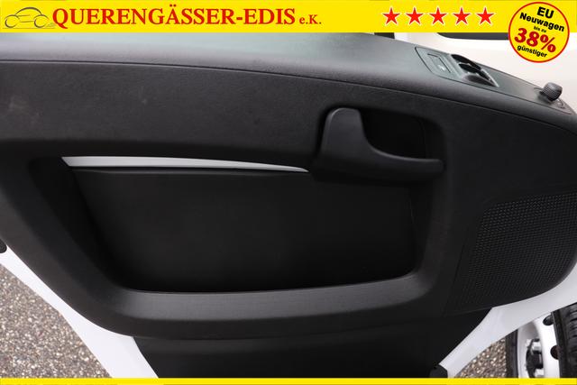 Fiat Ducato Easy Pro L4H2 verblecht 140 HDI MT Euro 6d-ISC-FCM Ducato Wei&szlig; (549) Darko Red Black (196) "144 Allwetterreifen 619 Heckfl&uuml;gelt&uuml;ren mit 260&deg; &Ouml;ffnung 6HQ Aufkleber Notrufnummern 853 Bedienungsanleitung Deutsch AGY Paket ""Techno Plus Visibility"" LHA LED-Beleuchtung im Laderaum"