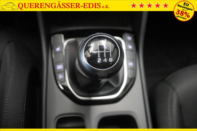 Hyundai Tucson 1.6 T-GDI 6MT 2WD Family MY23 110kW Polar White Sitzpolsterung in Stoff Schwarz