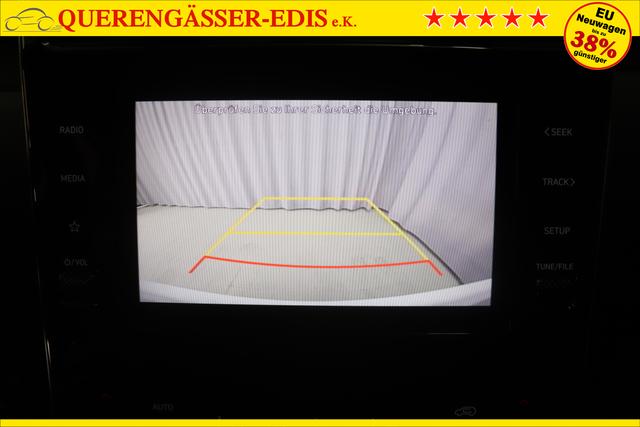 Hyundai Tucson 1.6 T-GDI 6MT 2WD Family MY23 110kW Polar White Sitzpolsterung in Stoff Schwarz