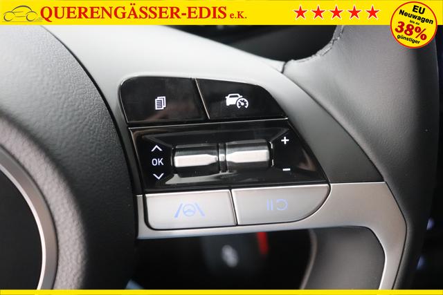 Hyundai Tucson 1.6 T-GDI 6MT 2WD Family MY23 110kW Polar White Sitzpolsterung in Stoff Schwarz