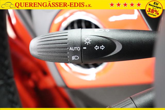 500 Hatchback MY23 1.0 GSE Hybrid DOLCEVITA 51 kW (70 PS)562 - Sicilia Orange 192 - Stoff "Fiat Monogramm" Schwarz, Ambiente Schwarz "5CK Sicilia Orange 15""-Leichtmetallfelgen (Serie)"