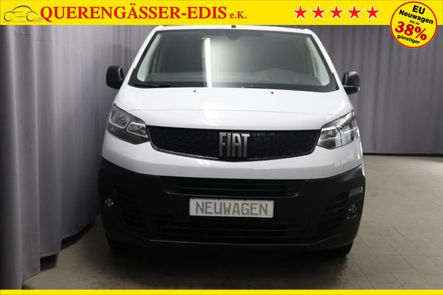 Fiat Scudo L2 2.0 145PS MT 549 - WEISS 969 - Standard Sitze "980 vollwertiges Ersatzrad 9A1 Pack Visibility Schweibenwischer mit Regensensor Elektrische und beheizbare Außenspiegel, anklappbar Nebelscheinwerfer Serie: 516 Heckflügeltüren 450 Höhenverstellbarer Fahrersitz 056 Berganfahrhilfe 149 Trennwand ohne Fenster 025 Klimaanlage"