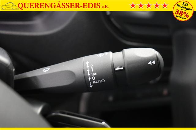 Fiat Scudo L3 2.0 145PS MT 549 - WEISS 969 - Standard Sitze "980 vollwertiges Ersatzrad 9A1 Pack Visibility Schweibenwischer mit Regensensor Elektrische und beheizbare Außenspiegel, anklappbar Nebelscheinwerfer Serie: 516 Heckflügeltüren 450 Höhenverstellbarer Fahrersitz 056 Berganfahrhilfe 149 Trennwand ohne Fenster 025 Klimaanlage"