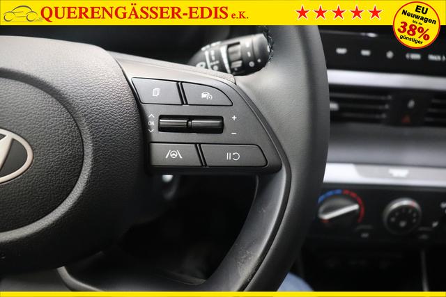 Hyundai i20 Comfort 1.2 58 kW (79 PS) Klimaanlage, Navigationssystem, Radio mit DAB, Apple CarPlay & Android Auto, Rückfahrkamera, Einparkhilfe hinten, Lichtsensor, Spurhalteassistent, Fernlichtassistent, Verkehrszeichenassistent uvm. 