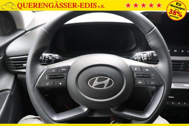 Hyundai i20 Family 1.0 T-GDI 73 kW (100 PS) Navigationssystem, Klimaautomatik, Sitzheizung, Lenkradheizung, Radio mit DAB, Apple CarPlay & Android Auto, Rückfahrkamera, Einparkhilfe hinten, Lichtsensor, Spurassistent, Fernlichtassistent, Verkehrszeichenassistent uvm. 