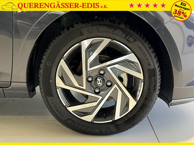 Hyundai i 20 1,2 Family Aurora Gray Perl