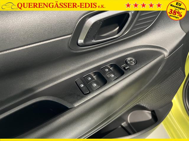 Hyundai i20 1,2 Family Lucid Lime metallic