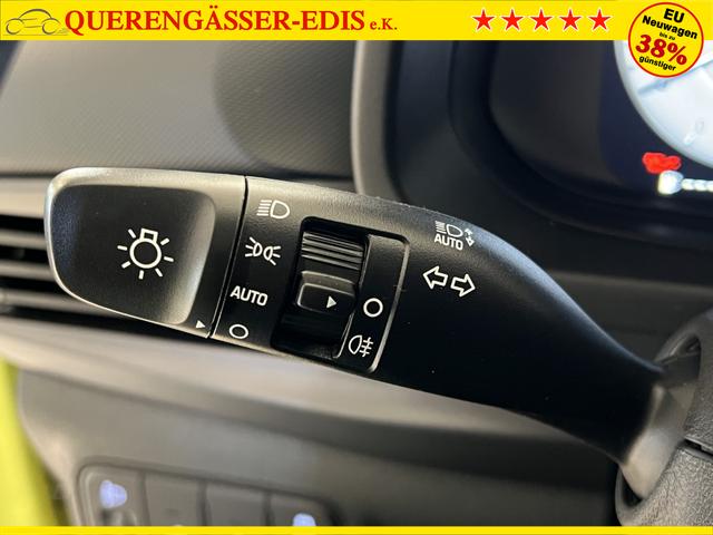 Hyundai i20 1,2 Family Lucid Lime metallic