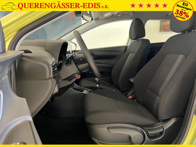 Hyundai i20 1,2 Family Lucid Lime metallic