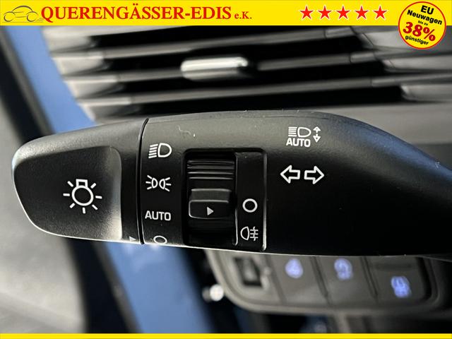 Hyundai i20 GO Plus Vibrant Blue, Beispielbilder, ggf. teilweise mit Sonderausstattung