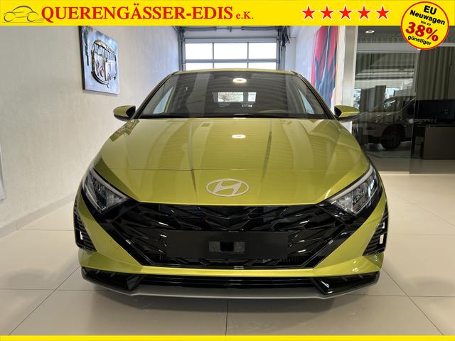Hyundai i20 GO Plus 1.0 T-GDI DCT Lucid Lime Metallic, Beispielbilder, ggf. teilweise mit Sonderausstattung