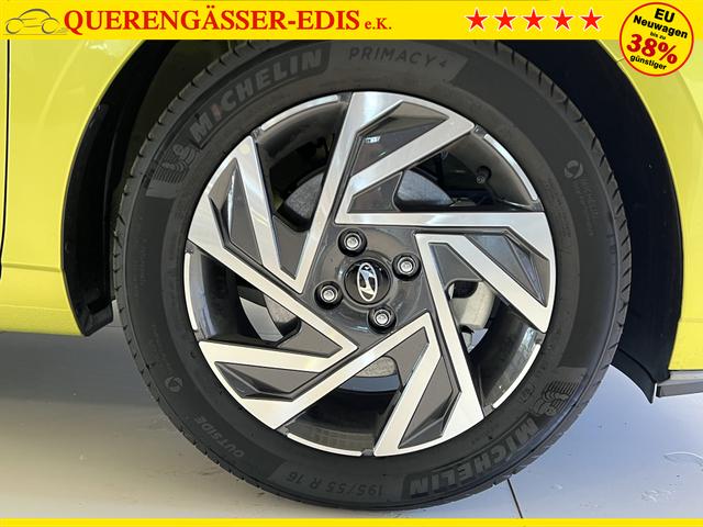 Hyundai i20 GO Plus 1.0 T-GDI DCT Lucid Lime Metallic, Beispielbilder, ggf. teilweise mit Sonderausstattung