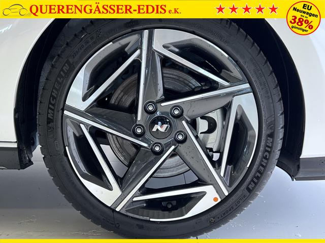 Hyundai i30 Kombi NLine DCT Serenity White