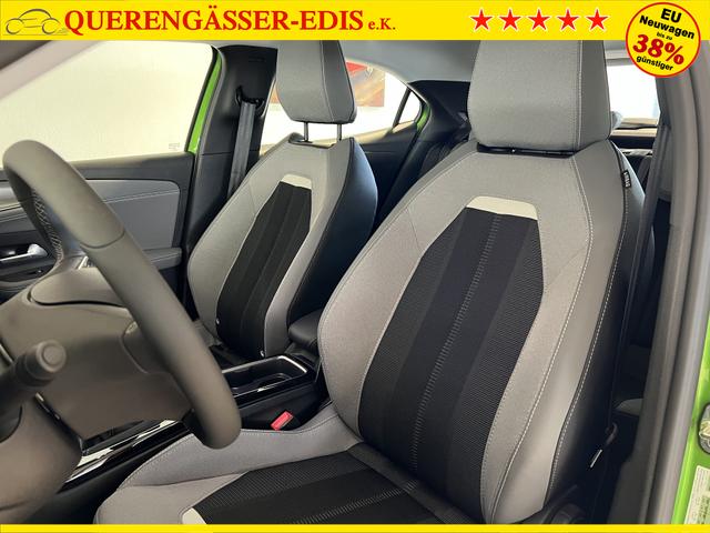 Opel Mokka Ikone Grün