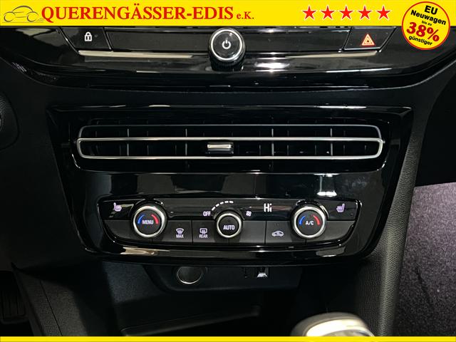 Opel Mokka Ikone Grün